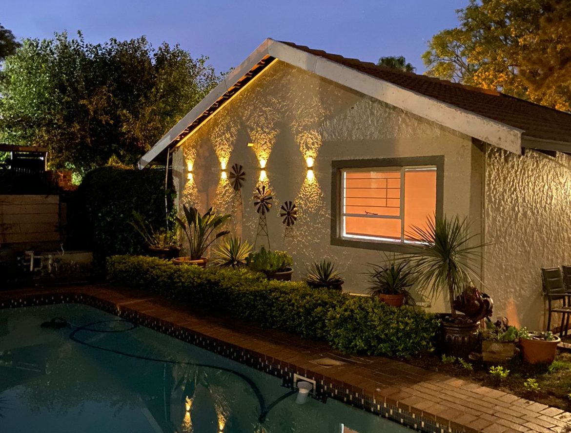 🏡 Garage to Cottage Transformation